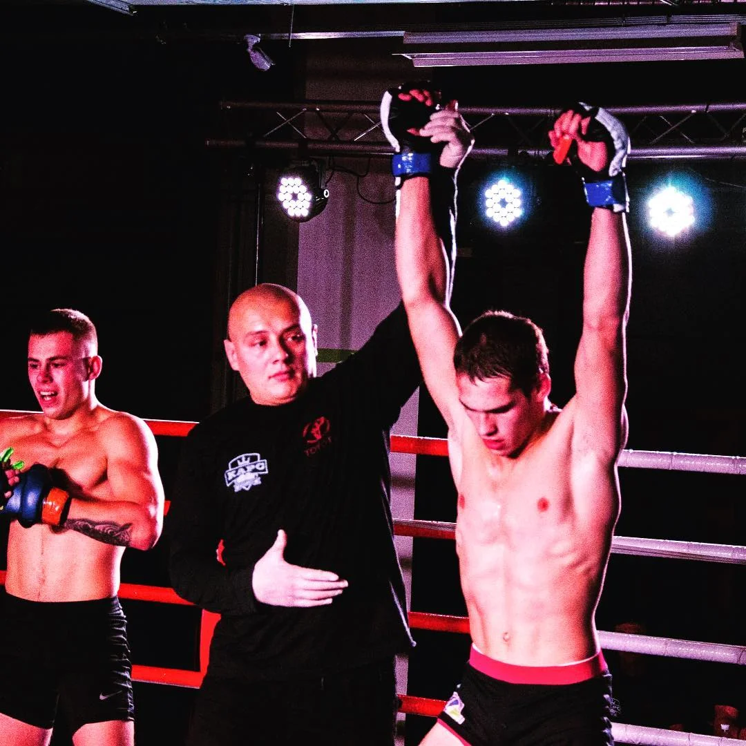 Наш спортсмен Владислав Гришин стал чемпионом мира по казацкому двобою. Фотография из архива KARS